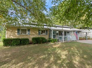 1804 Shelby Ave, Springdale, AR 72762