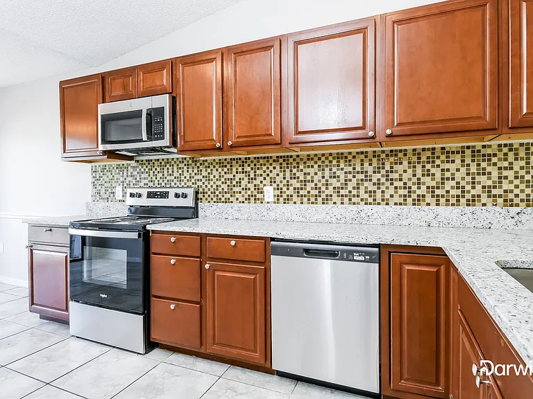 3188 Curry Woods Cir — Photo 3