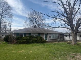 2119 N Wellington Dr, Peoria, IL