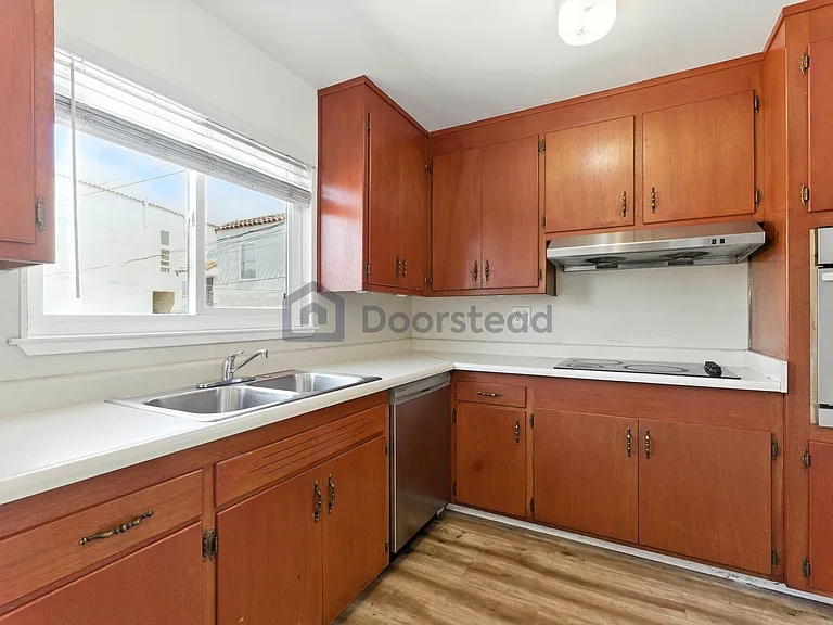 4339 Adeline St #B — Photo 23
