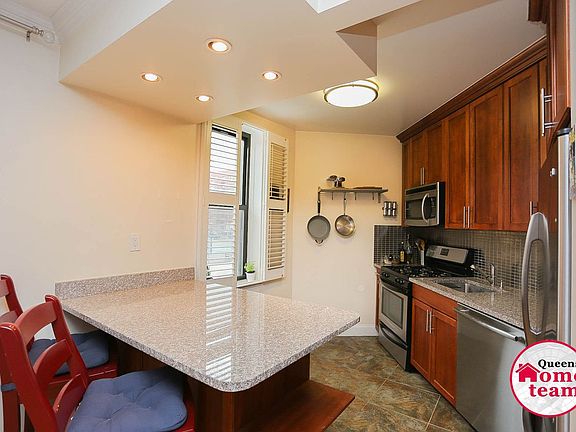 2nd image of 4821 40th St APT 1D