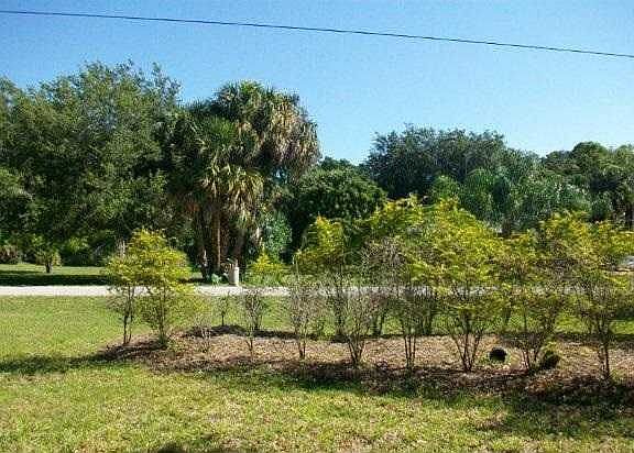 2nd image of 287 Duncan Ln