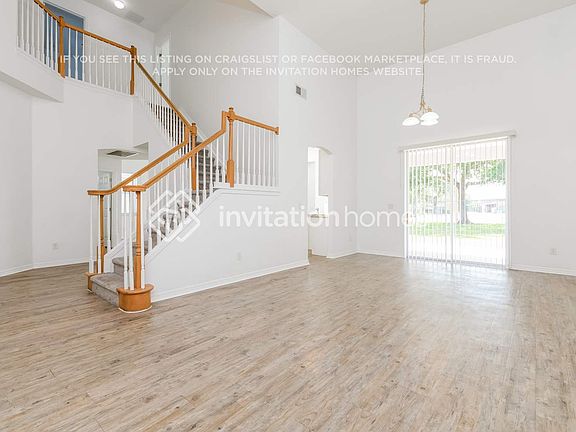 4th image of 14438 Estrella Dr