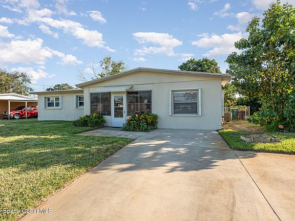 2nd image of 1937 Nixon Ave