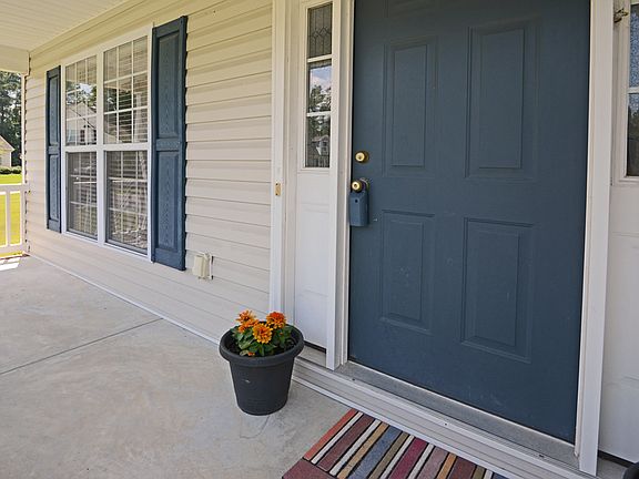 4th image of 4142 River Chase Dr