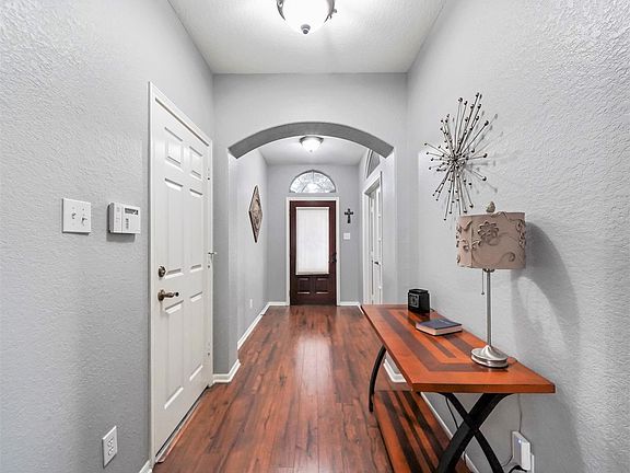 3rd image of 14618 Thornbluff Ct