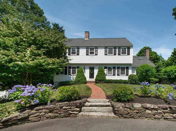 4 Bowsprit Ln, Duxbury, MA 02332