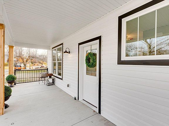 4th image of 7709 Lindbergh Dr