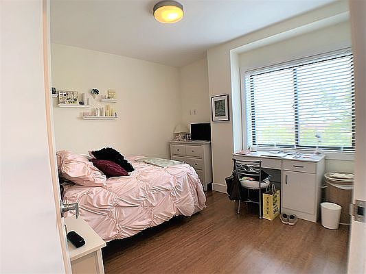 1st image of 25-32 30th Dr #7D