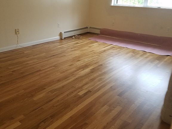 4th image of 995 Jennings St #2