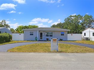 6230 Wiley St, Hollywood, FL 33023