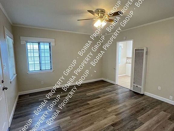4th image of 2312 Cedar Ave