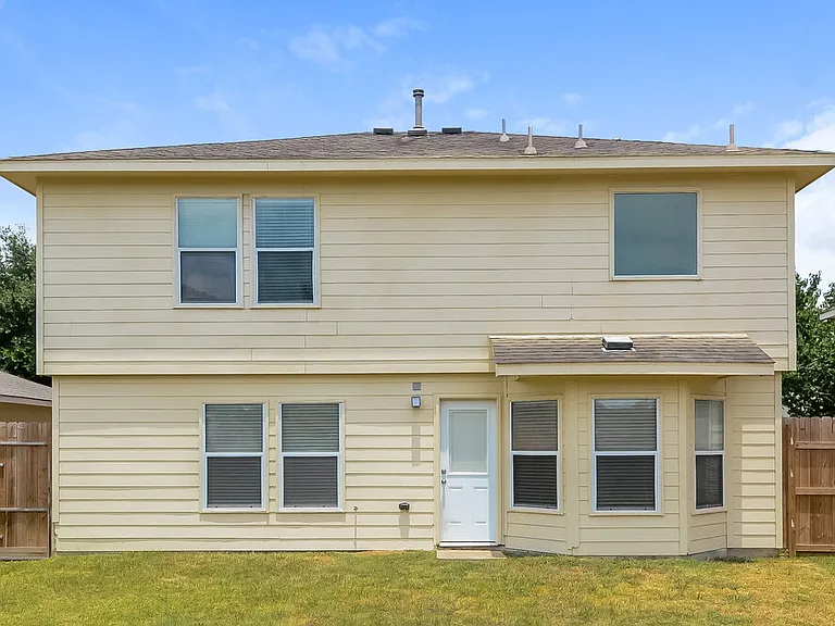7318 Cypress Prairie Dr — Photo 17