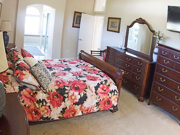 3rd image of 6175 Knotty Pine Ct