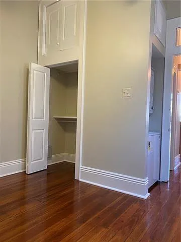 7620 Burthe St — Photo 10