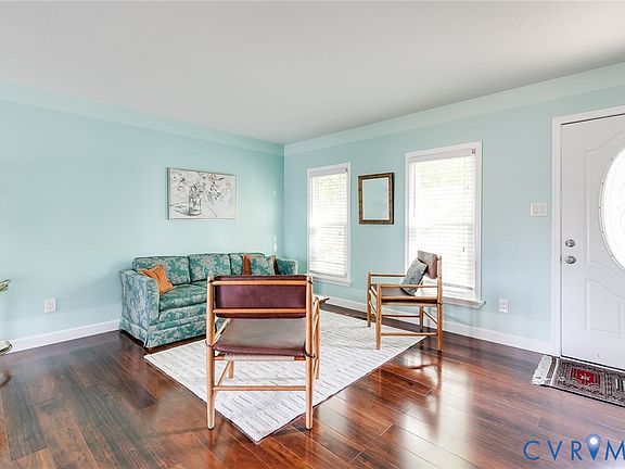4th image of 1807 Powhatan St