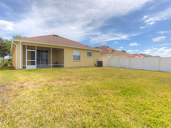 3rd image of 3823 Washburn Pl