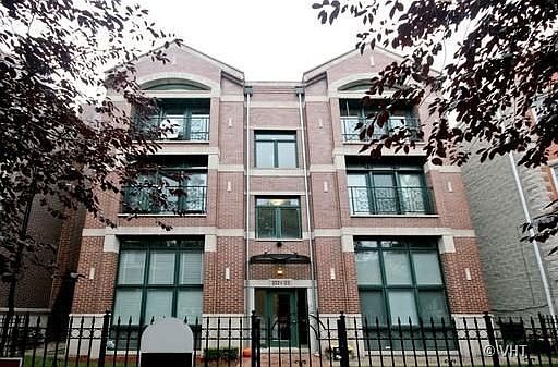 1st image of 3221 N Clifton Ave APT 3S