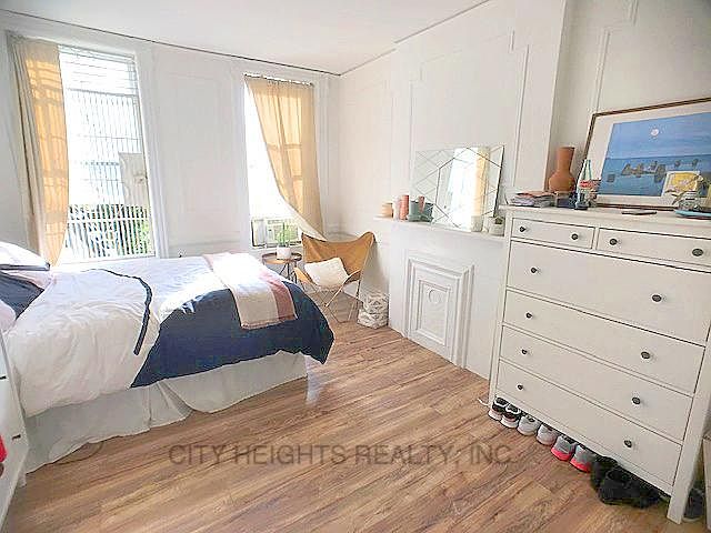 1st image of 512 E 12th St APT 11