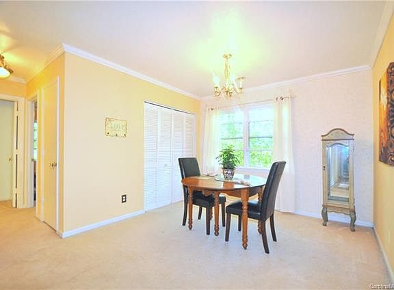 5th image of 8507 Pine Thicket Ct