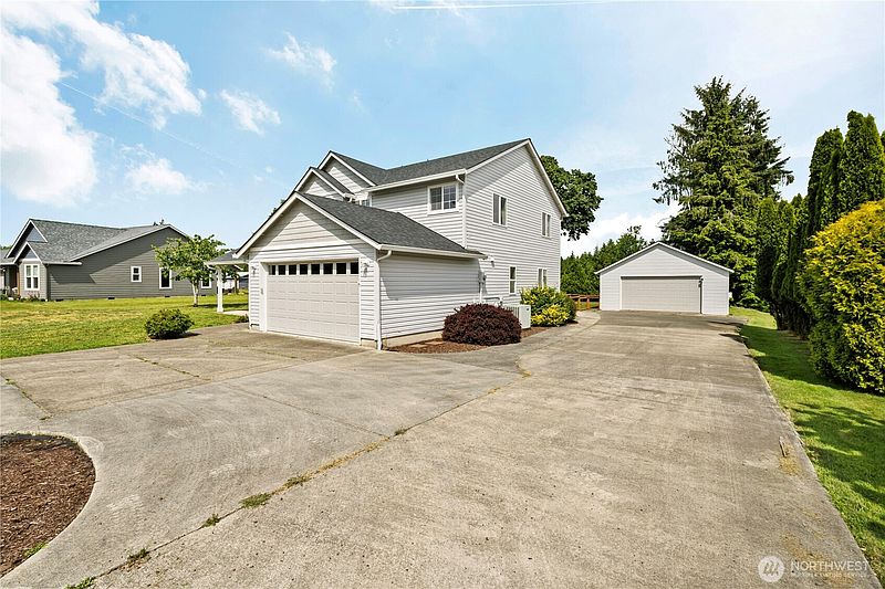 3rd image of 52 Morgan Drive