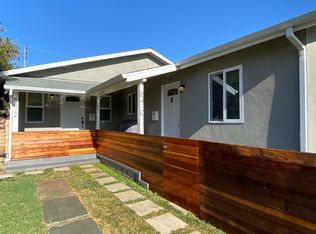 8410 Lilienthal Ave, Los Angeles, CA 90045