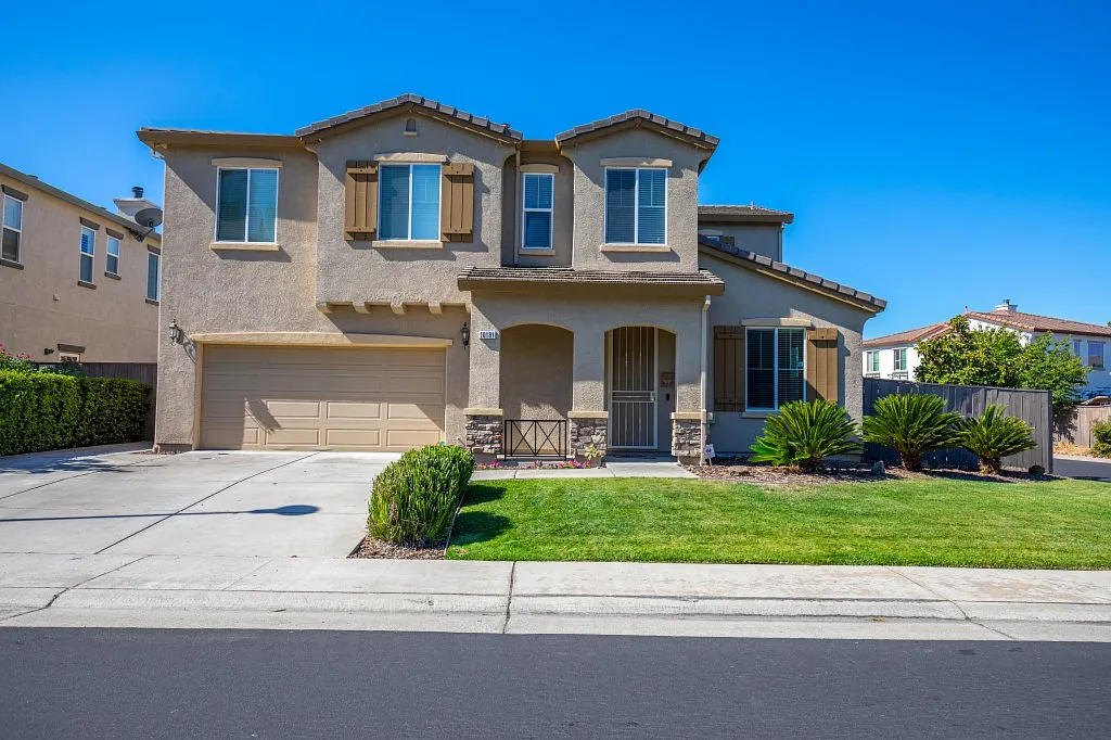 10181 Stathos Dr photo 1