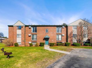 132 English Village Rd APT 304, Manchester, NH 03102