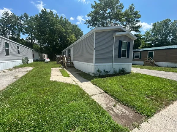 REDMAN ADVANTAGE - 4 Months Rent-Free Offer Plan, Royal Village Manufactured Home Community