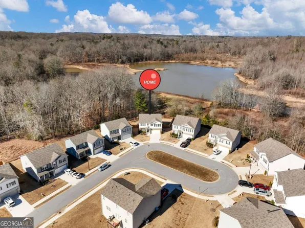 361 Hughes Ln, Pendergrass, GA 30567