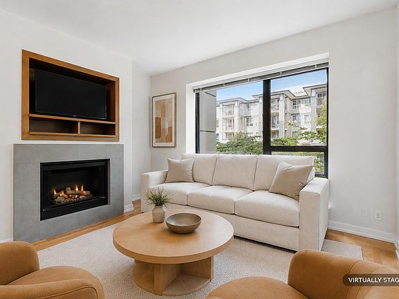 5th image of 9180 Hemlock Dr #202
