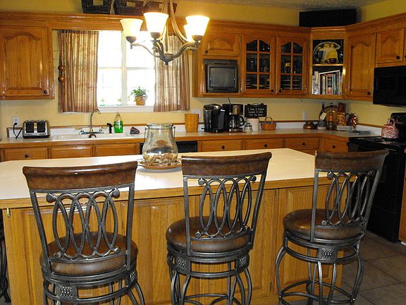 5th image of 117 Long Meadow Dr