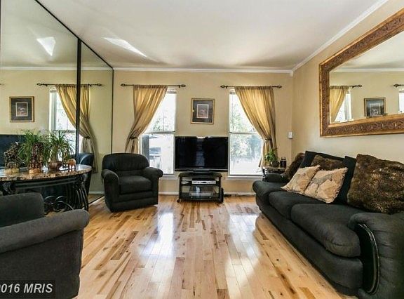 3rd image of 34 Fenton Wood Dr