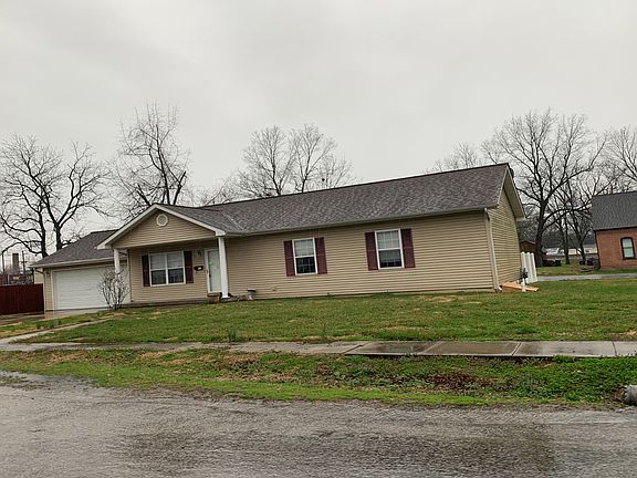 2nd image of 11 N Richland St