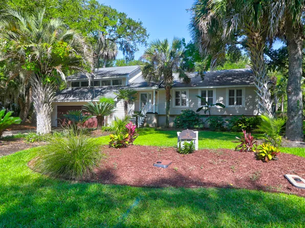 112 Sparrow Dr, Isle Of Palms, SC 29451