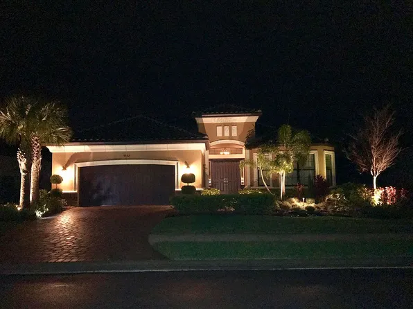 9922 Wicker Park Pl, Palmetto, FL 34221