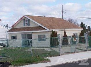1 Spar Ct, Little Egg Harbor, NJ 08087