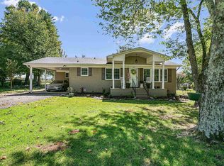 220 Ferguson Dr, Lexington, TN 38351