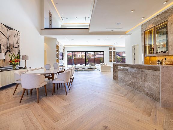 3rd image of 360 Timber Terrace Rd