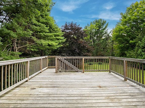 2nd image of 19 Tall Pines Rd