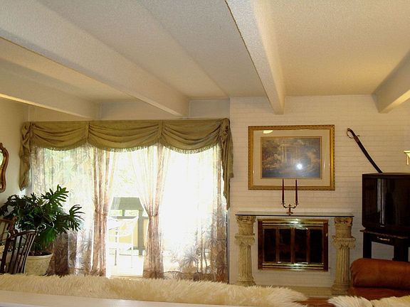 5th image of 555 E 10th Ave APT 301