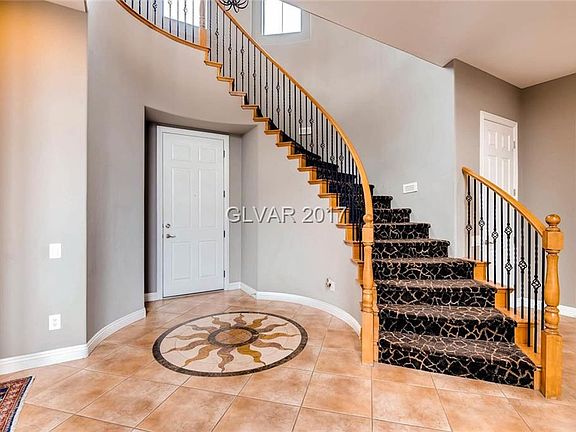 4th image of 404 Lake Windemere St
