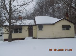 10681 Elton St SW, Navarre, OH 44662