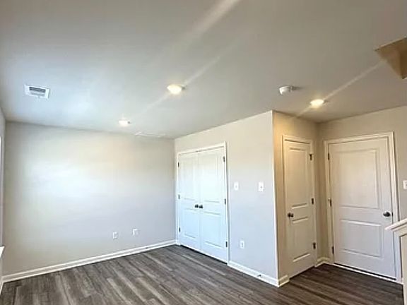 2nd image of 85 Rolling Branch Dr