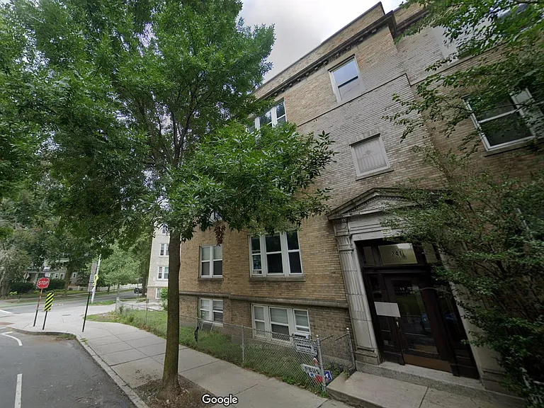241 Freeman St #10 — Photo 13