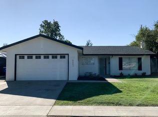 6683 N Sharon Ave, Fresno, CA 93710
