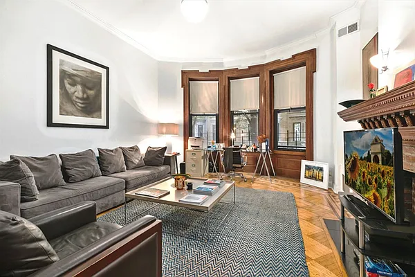 Rented by Citi Habitats | media 12
