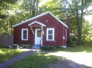 49 E Beacon St, Glens Falls, NY 12801