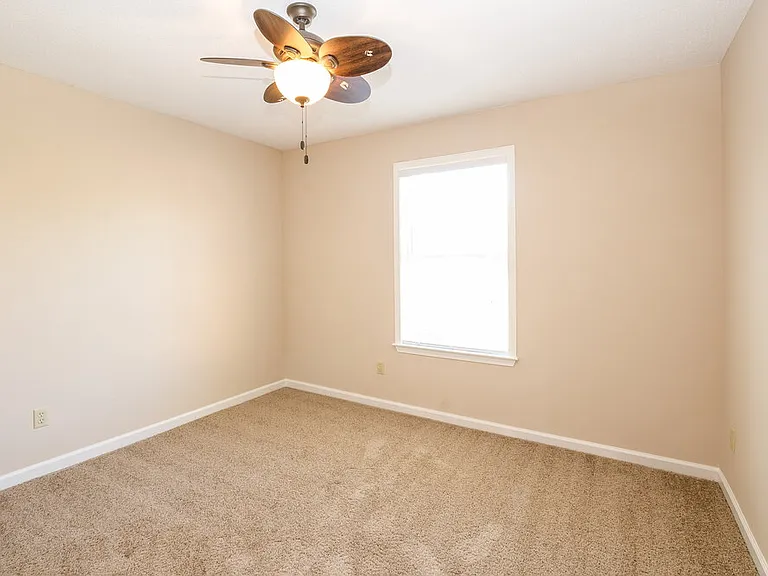 3056 Valley Green Ln — Photo 15