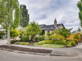 1881 SE 63rd Ave, Hillsboro, OR